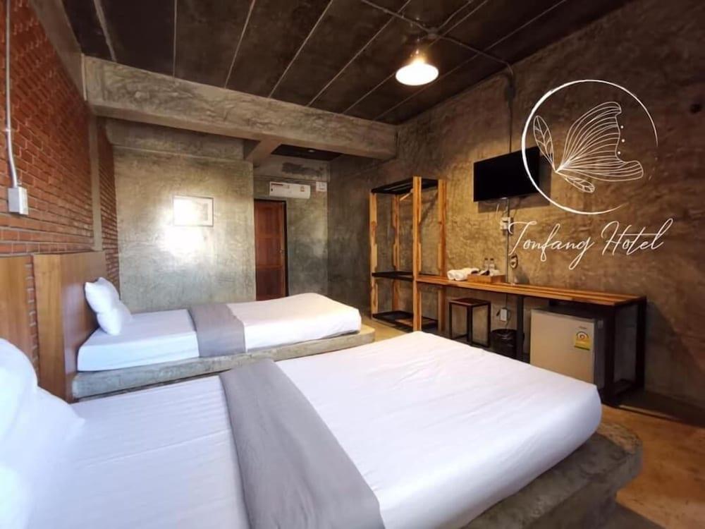 Ton Fang Hotel Bagian luar foto